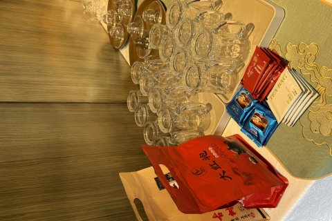 射洪旷逸酒店(永逸广场店)