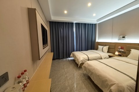 定日洛子峰富氧酒店