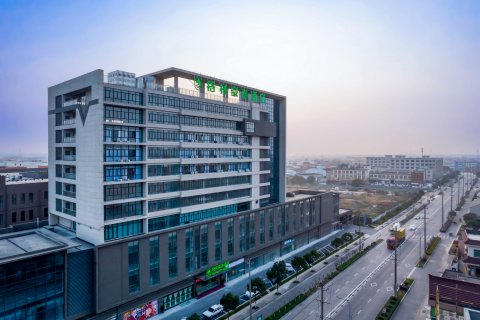 格林豪泰酒店(海盐望海街道盐嘉公路店)