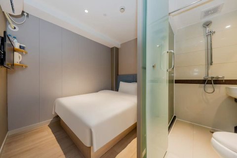 如家酒店(上海外滩外白渡桥四川北路店)