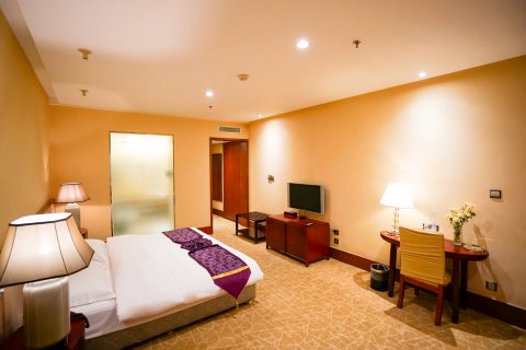 弥勒湖泉红烟宾馆