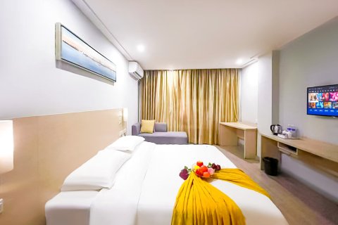 七喜城市酒店(崇阳妇幼保健院店)