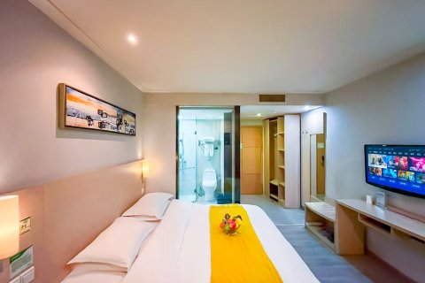 七喜城市酒店(崇阳妇幼保健院店)