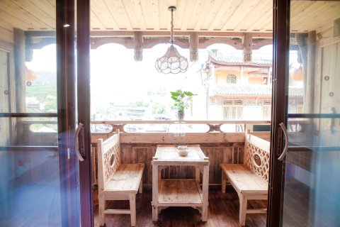 花筑·白河花谷客栈(芙蓉镇瀑布店)