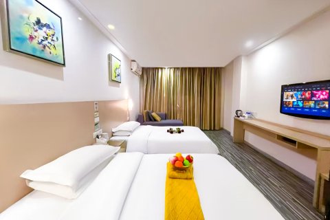 七喜城市酒店(崇阳妇幼保健院店)