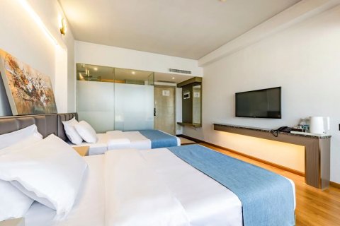 昆明曼丹酒店(昆医附二医院金鼎山北路地铁站店)