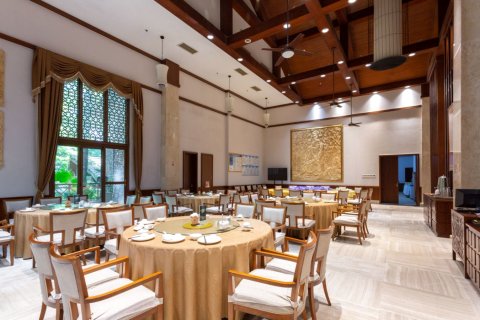 五指山亚泰雨林酒店