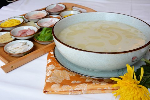 官房大酒店花园别墅