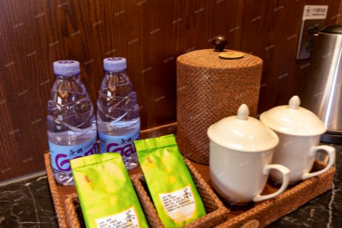 恒胜湖景客家文化酒店