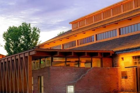 安瑞酒店(陶阳里御窑景区人民广场店)