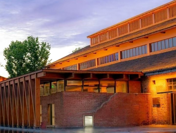 安瑞酒店(陶阳里御窑景区人民广场店)