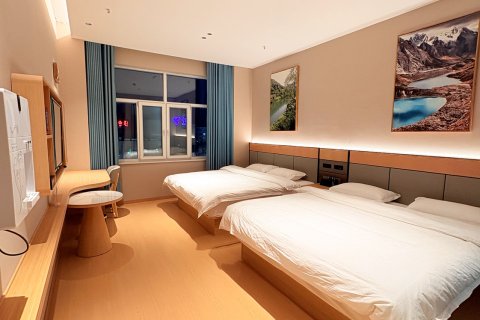 德令哈漠上星空酒店(中心广场店)