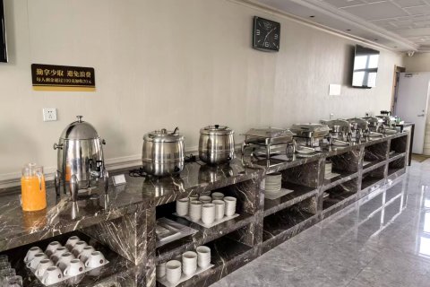 格丽酒店(乌兰浩特钢铁厂新桥西大街店)