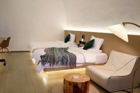 平顺半山窑洞度假庄园