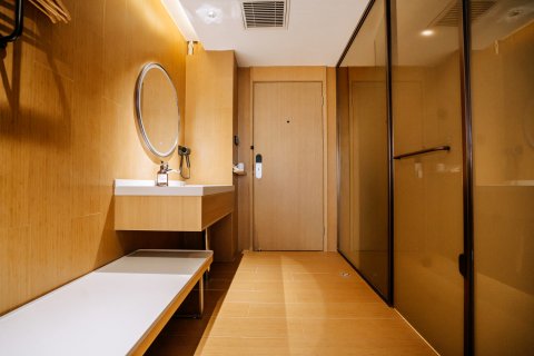 赤峰金狮皇冠酒店(钢铁街店)