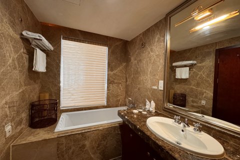 临海双鸽和平国际酒店