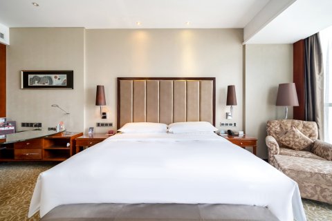 镇江兆和皇冠假日酒店