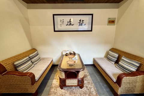 洁喆书香酒店(泰州坡子街老街店)
