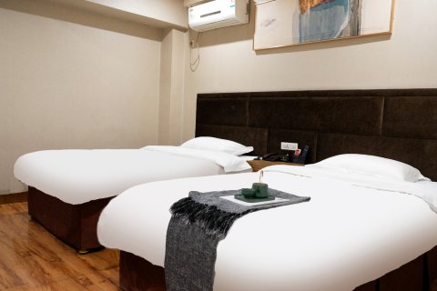 包头金地精品酒店