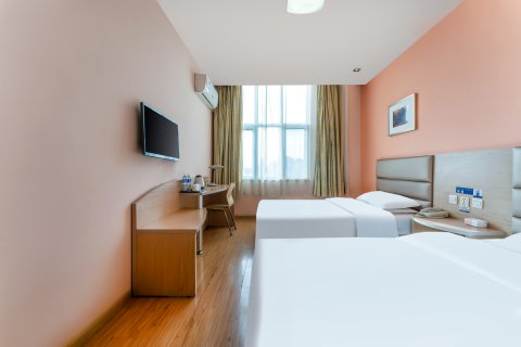 银座佳驿酒店(鄄城汽车站黄河路店)