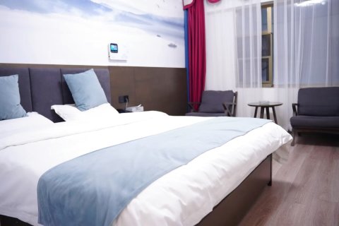 蓝湖驿站(八宿总店)