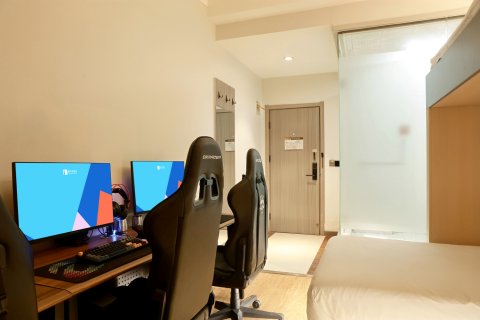 爱电竞酒店(濮阳京开大道汽车站店)