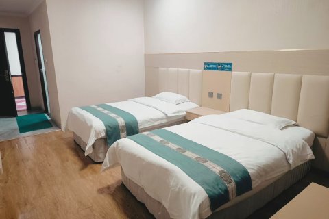 何胖子商务酒店(台北西路店)