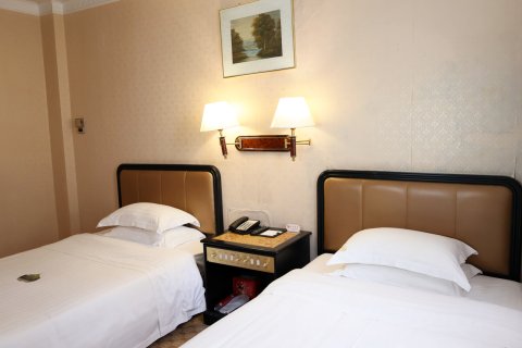 广州爱群大酒店(北京路步行街孙逸仙纪念医院店)