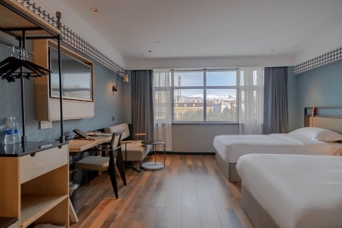 阿勒泰泊客阳光酒店(将军山滑雪场店)