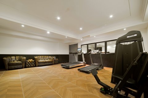 伯爵大酒店(呼伦贝尔市医院民族博物馆店)