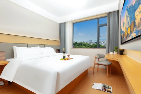 时间城市酒店(天虹购物中心店)