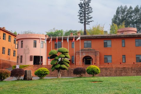 弥勒东风韵艺术客栈(东风韵景区店)