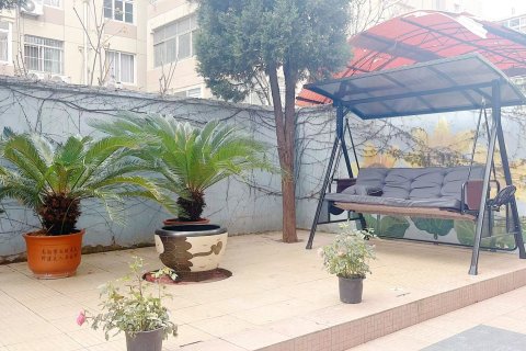 岚居·好运来轻奢酒店(青岛台东步行街店)