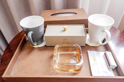 鹤峰龙硒大酒店