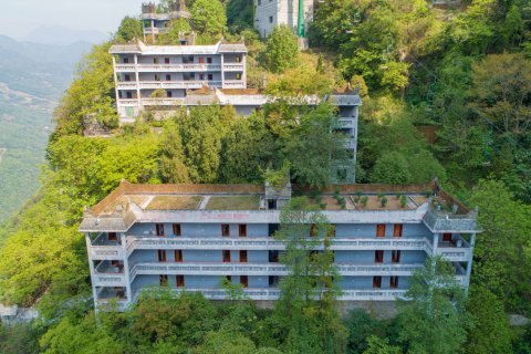 北川九皇山险山宾馆