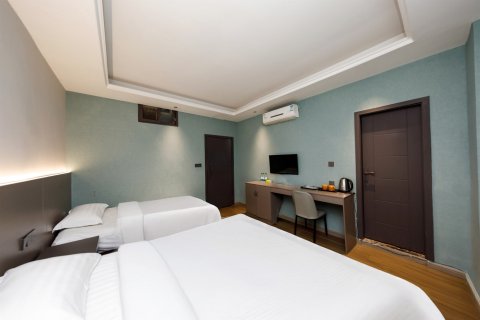 大英名流时尚快捷酒店