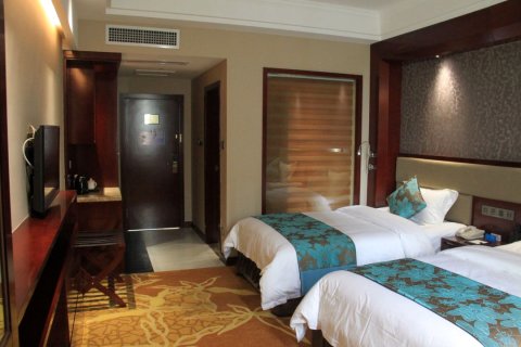 沿河百里画廊酒店