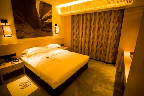 克拉玛依乐尚精品酒店