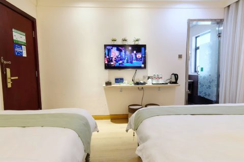 江畔悦宿酒店(阳朔西街店)