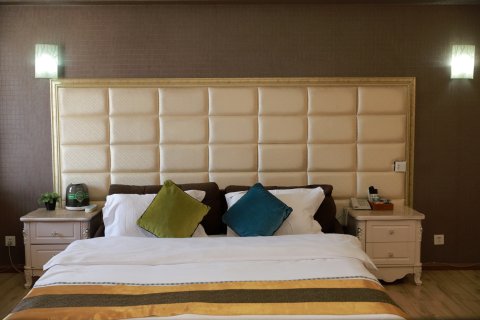 柏悦时尚酒店(玉溪万达店)