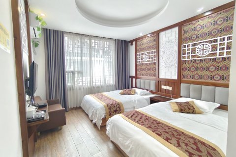 雅桉居客栈(张家界武陵源店)