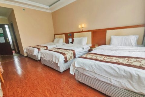 定日世界屋脊大酒店