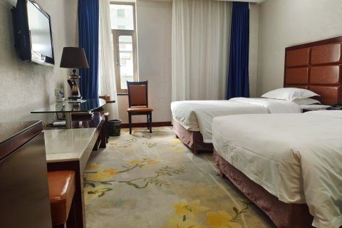 乌拉特前旗乌拉特大酒店