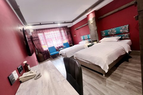 如家诗柏·云酒店(沈阳中街故宫怀远门地铁站)