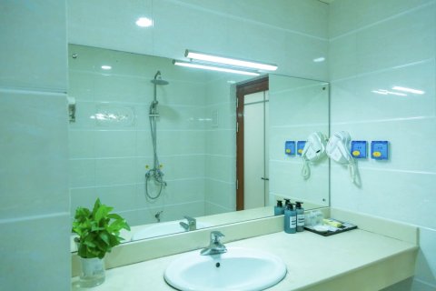 勐腊鹏基大酒店(南腊河星光夜市店)