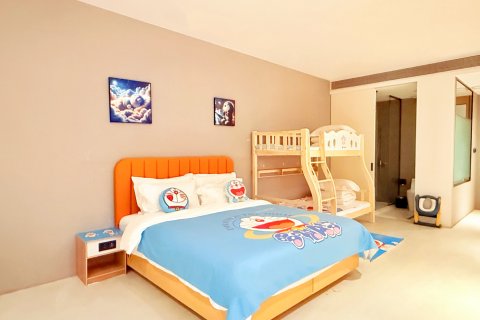 绽白艺术酒店(西安大唐不夜城小寨地铁站店)