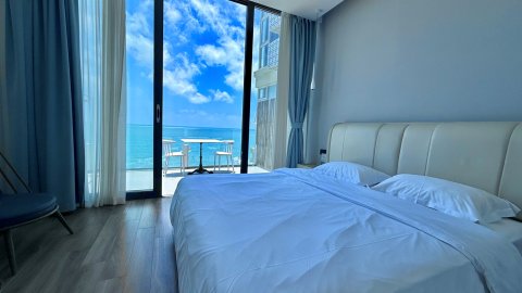 三亚十步海岸海景民宿(SANTA LUCIA店)