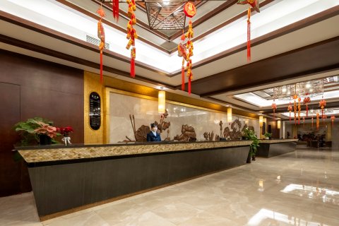 重庆典雅戴斯国际大酒店(巴南万达华熙鱼洞店)