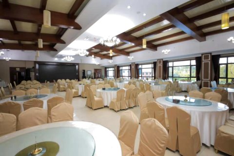 大连鸿缘温泉山庄