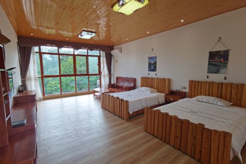 鹤峰屏山嘎嘎农庄